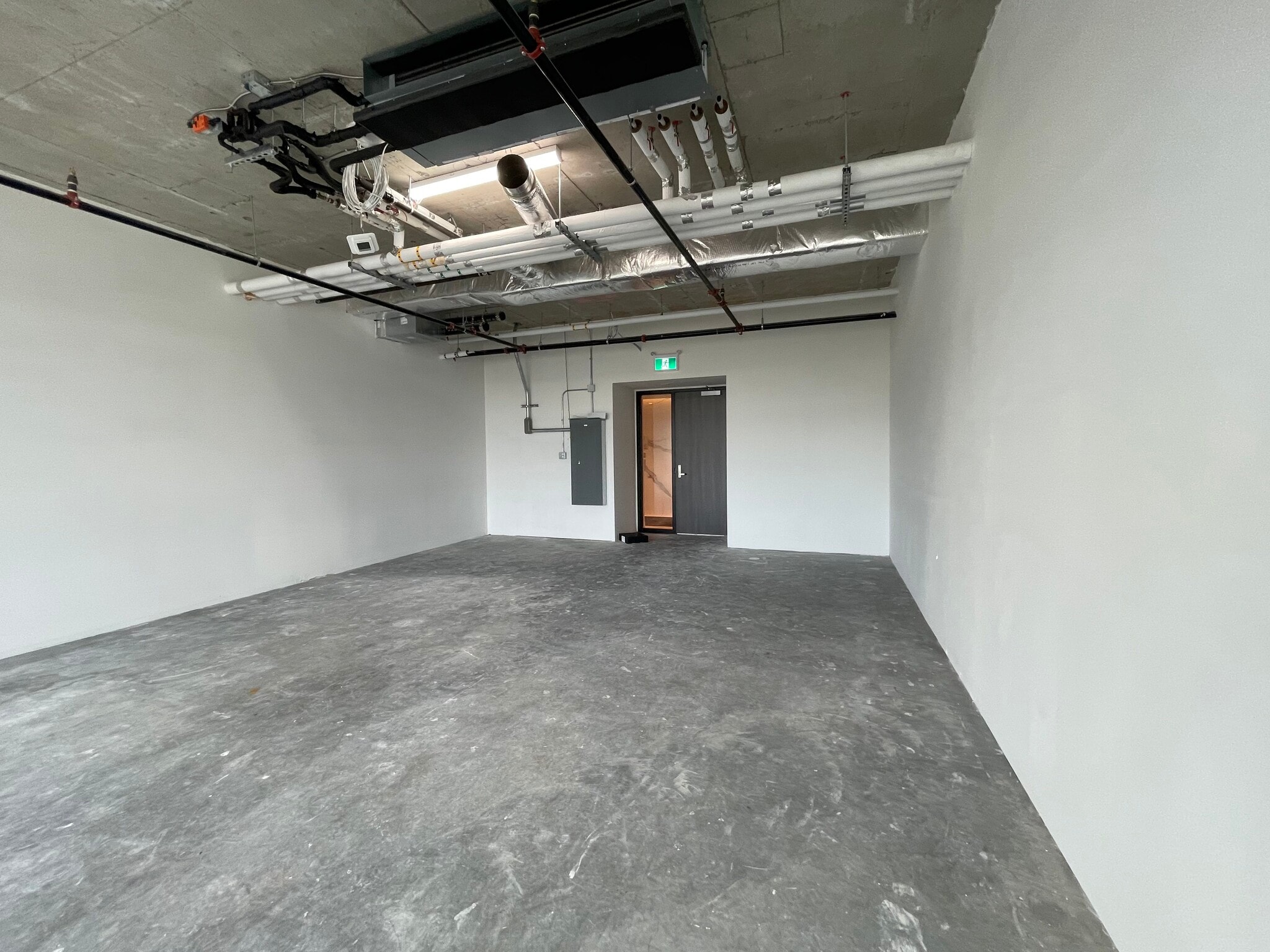 5599 No 3 Rd, Richmond, BC for lease Building Photo- Image 1 of 11