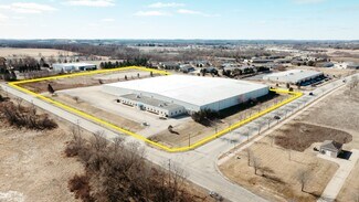 Plus de détails pour 1100 S 12th St, Watertown, WI - Industriel à vendre