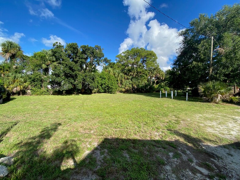 1036 Ohio St, Cocoa, FL à vendre - Photo du bâtiment - Image 3 de 10