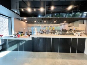 4501 12th Ave NE, Seattle, WA à louer Hall d’entrée- Image 1 de 2