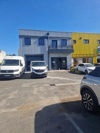 Plus de détails pour 15 Rue Saint-Hilaire, SAINT-OUEN-L'AUMONE - Bureau, Local d'activités à louer