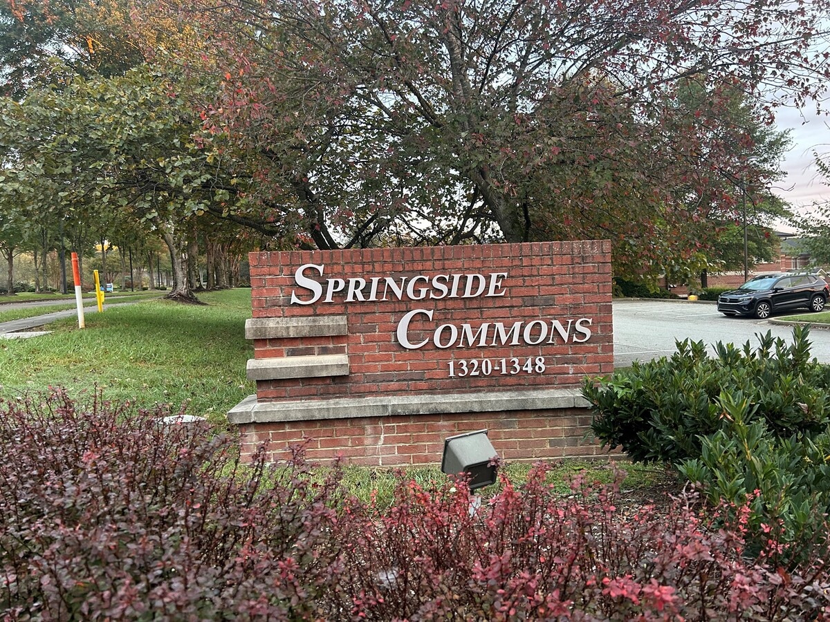 6342-6360 Lonas Spring Dr, Knoxville, TN 37909 - Unit 6348 -  - Interior Photo - Image 1 of 12