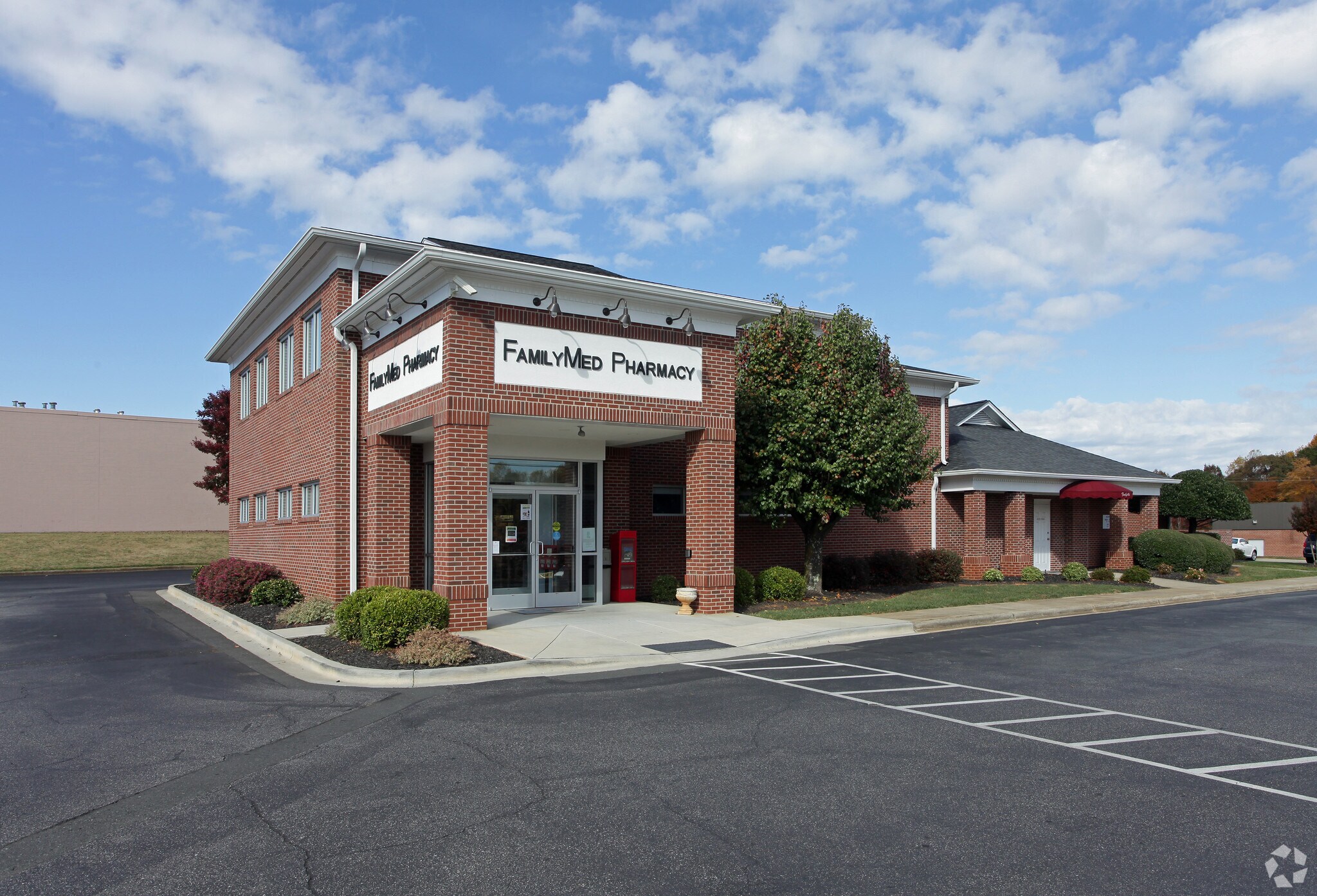 110 E Dallas Rd, Stanley, NC à vendre Photo du bâtiment- Image 1 de 1