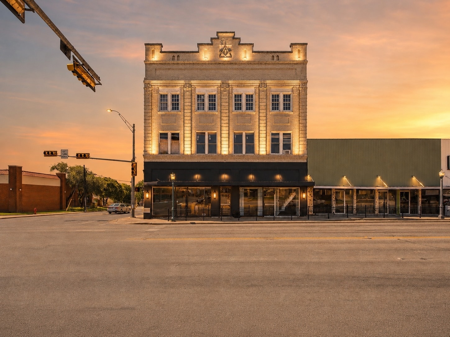 100 W Central Ave, Comanche, TX for sale Building Photo- Image 1 of 56