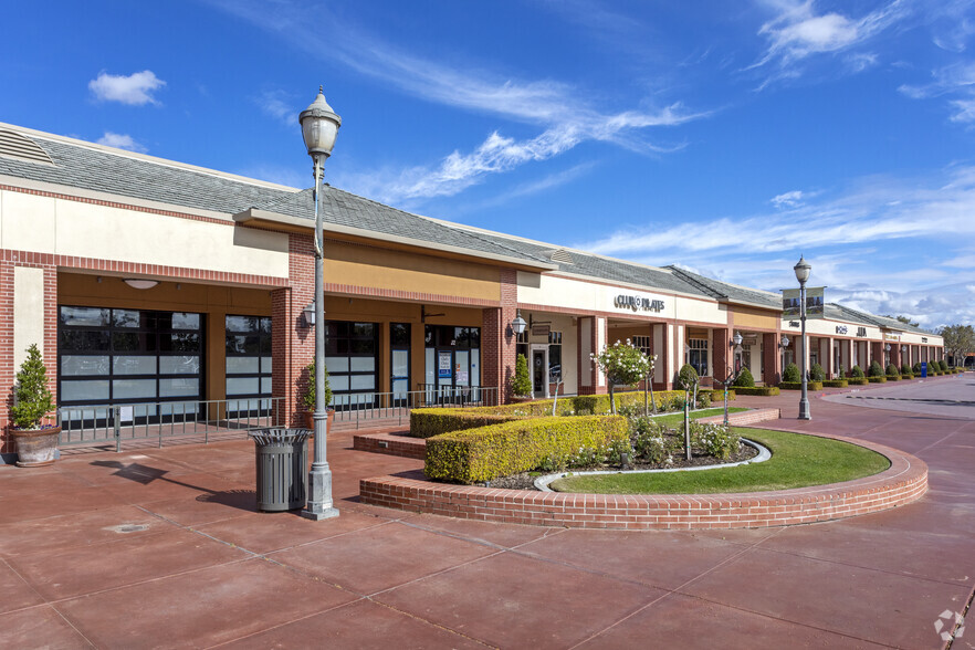 9000 Ming Ave, Bakersfield, CA for sale - Primary Photo - Image 1 of 1