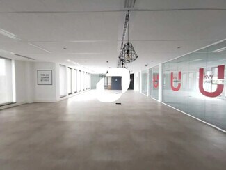 Plus de détails pour 49-53 Avenue De La Division Leclerc, Châtenay-Malabry - Bureau à louer