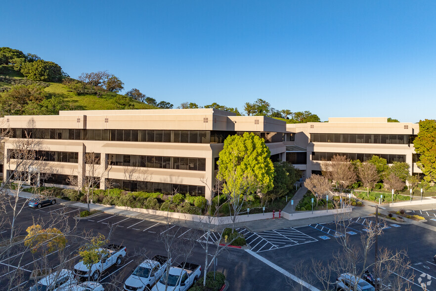 100 Wood Hollow Dr, Novato, CA for lease - Aerial - Image 3 of 9