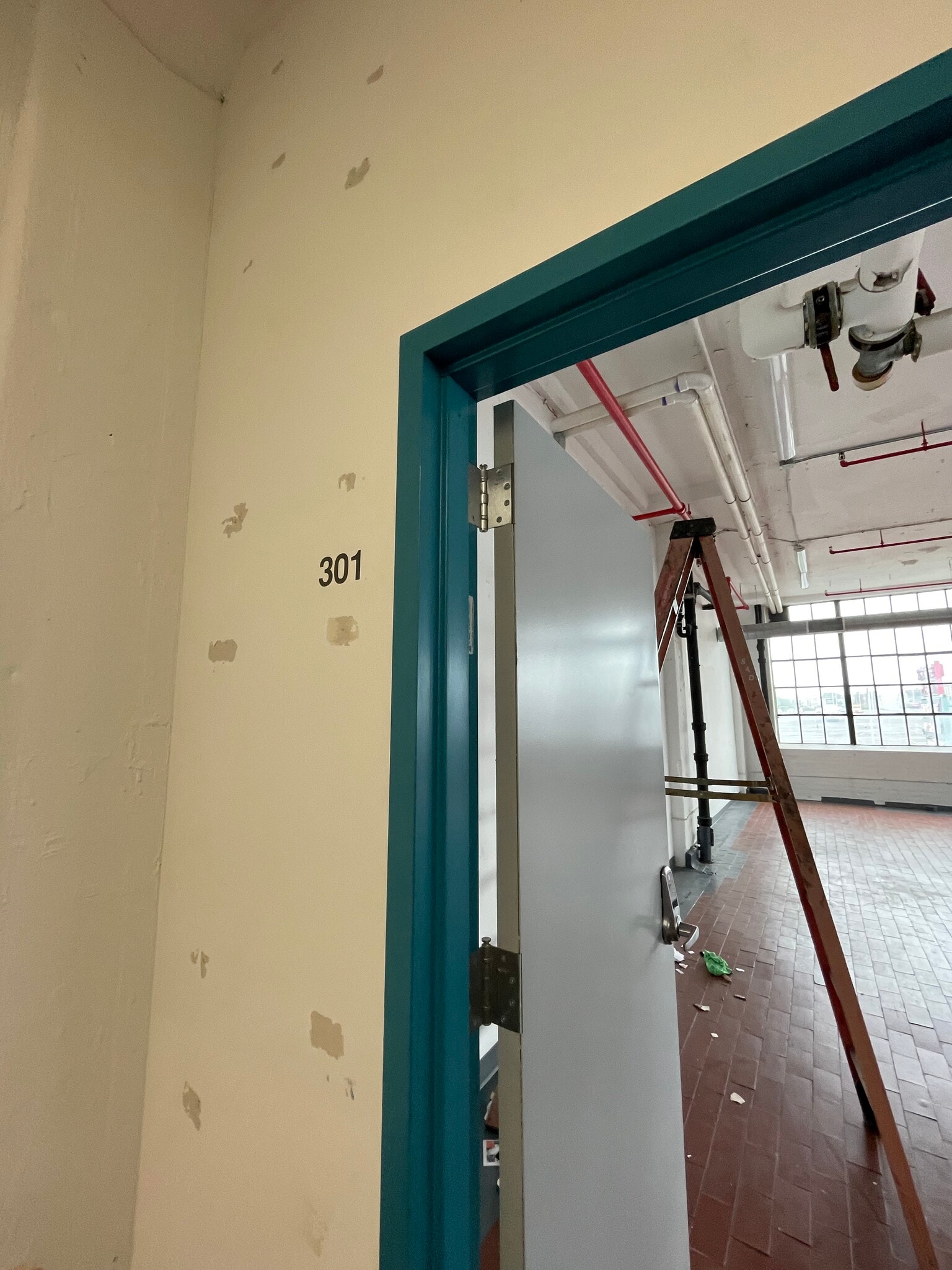 3525 I St, Philadelphia, PA for sale Interior Photo- Image 1 of 14