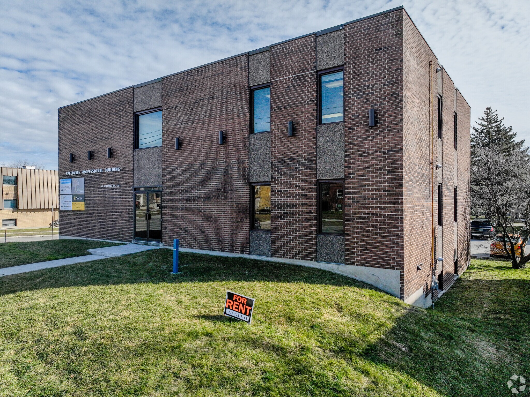 317 Speedvale Ave E, Guelph, ON à vendre Photo principale- Image 1 de 1