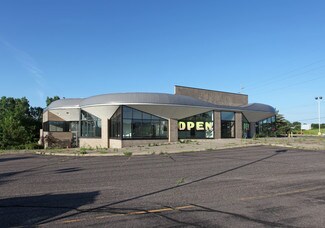 Plus de détails pour 3901 N Vinewood Ln, Plymouth, MN - Commerce de détail à louer