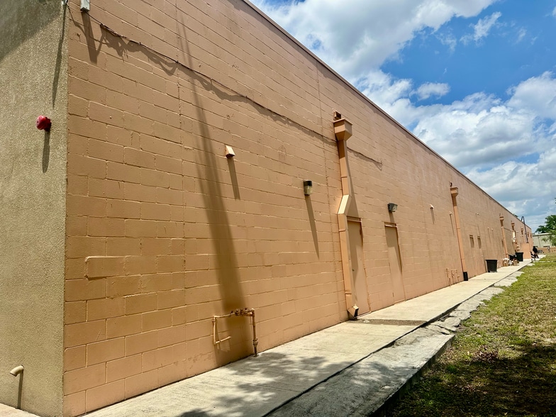 639 N Pine Hills Rd, Orlando, FL for sale - Building Photo - Image 3 of 3