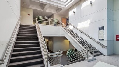 7164 Columbia Gateway Dr, Columbia, MD for lease Lobby- Image 2 of 3