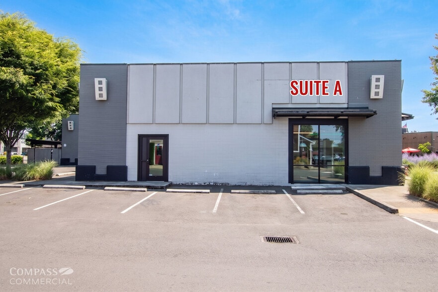 1079 Valley River Way, Eugene, OR for lease - Building Photo - Image 3 of 5