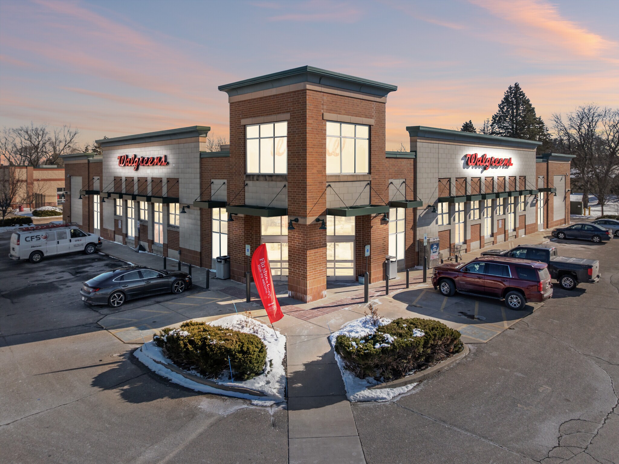 812 N Main St, Lake Mills, WI à vendre Photo principale- Image 1 de 8