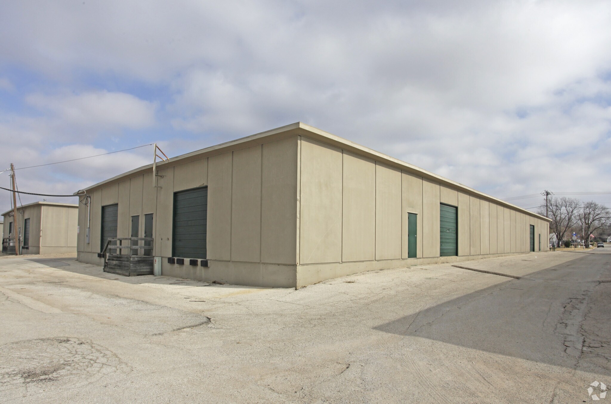 118-120 Browning Dr, Arlington, TX à louer Photo principale- Image 1 de 5