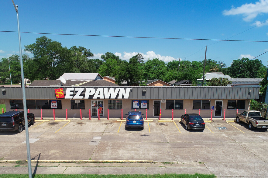 803 Uvalde Rd, Houston, TX for sale - Building Photo - Image 1 of 1