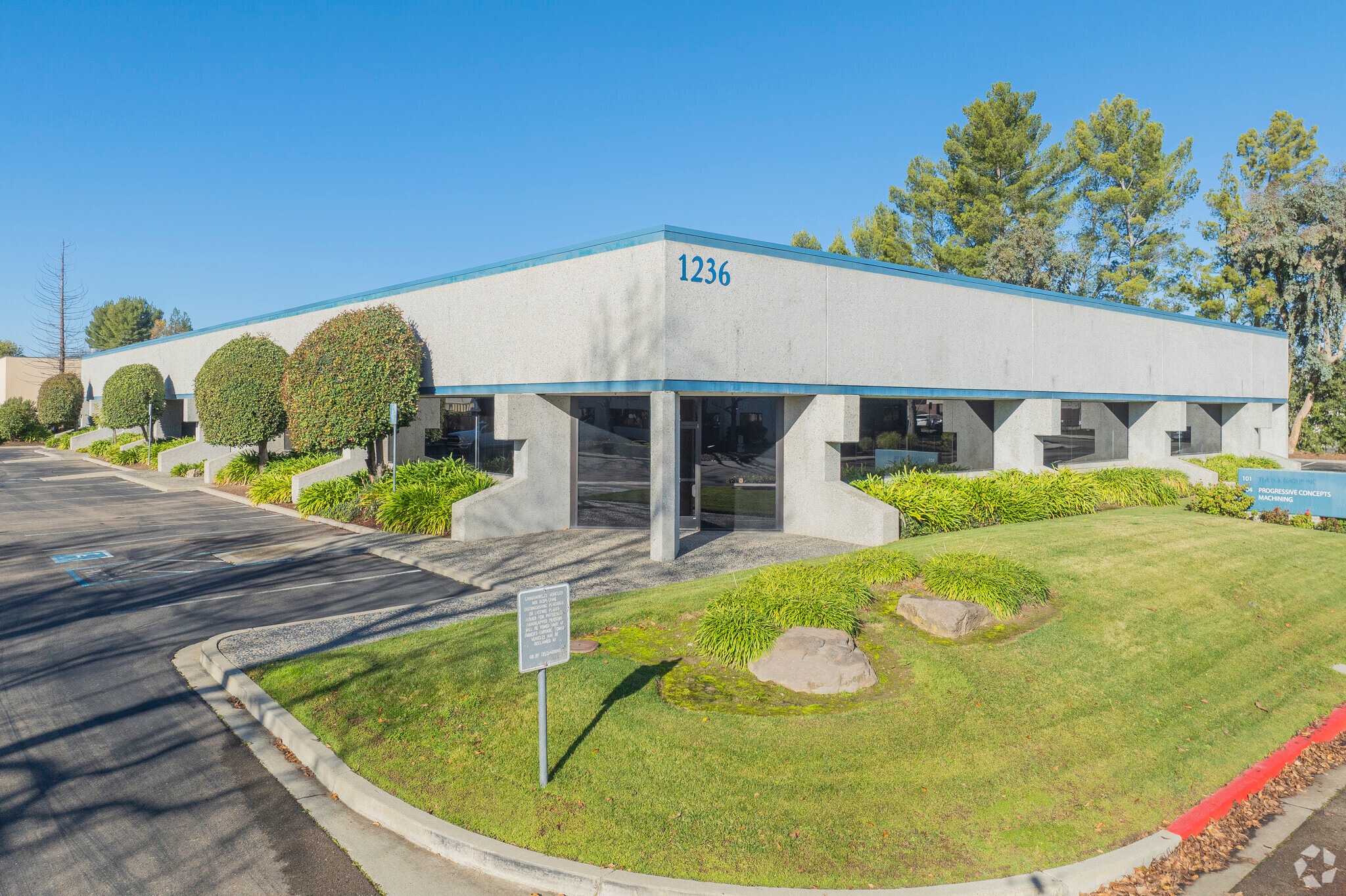 1236 Quarry Ln, Pleasanton, CA for lease Building Photo- Image 1 of 10