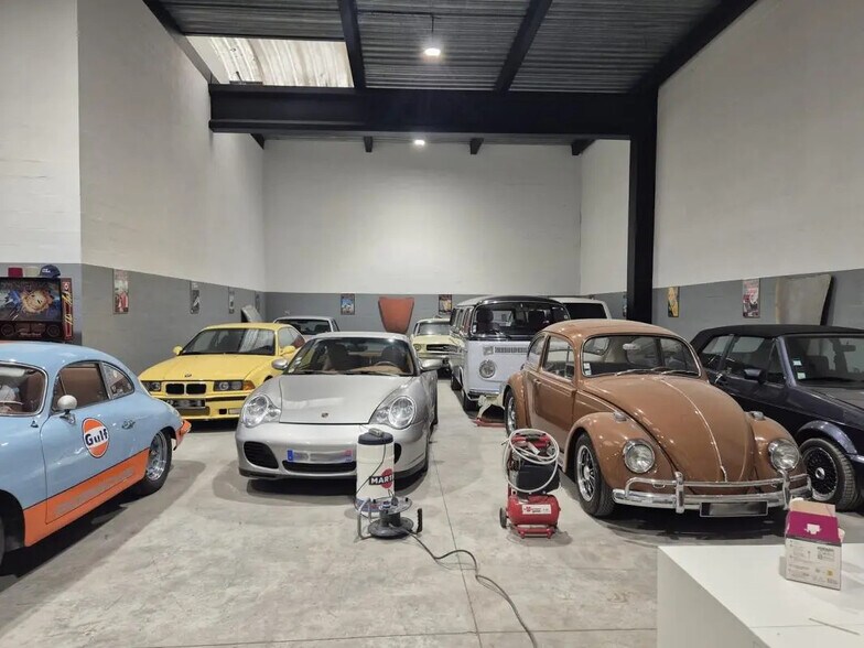 Industriel dans Mareuil-lès-Meaux à louer - Photo du bâtiment - Image 2 de 8