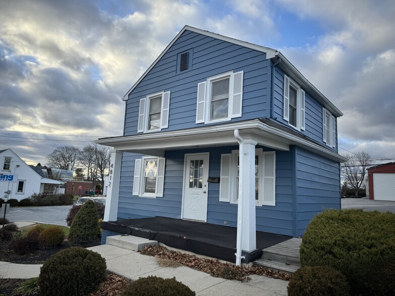 4812 Jonestown Rd, Harrisburg, PA for sale - Building Photo - Image 1 of 1