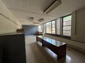 2222 8th St, Bedford, IN for sale Building Photo- Image 2 of 7