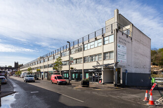 31-65A Croydon Rd, Caterham for lease Building Photo- Image 1 of 1