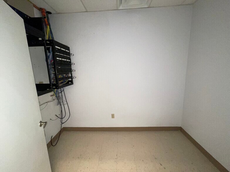 711-751 Business Park Blvd, Winter Garden, FL à louer - Photo du bâtiment - Image 3 de 13