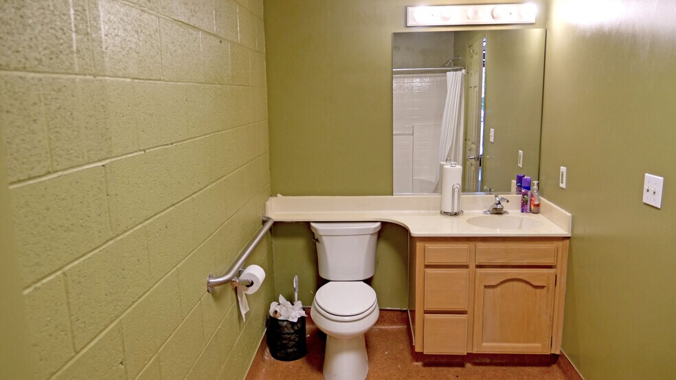 183 Prado Rd, San Luis Obispo, CA à louer - Photo du bâtiment - Image 2 de 12