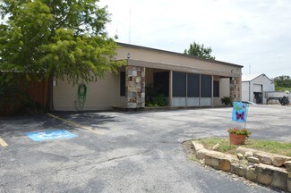 Plus de détails pour 2215 W Pipeline Rd, Euless, TX - Local d'activités à louer