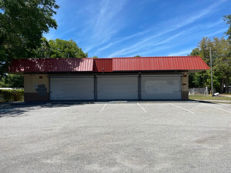 4525 Clarcona Ocoee Rd, Orlando, FL à louer - Photo du bâtiment - Image 3 de 8