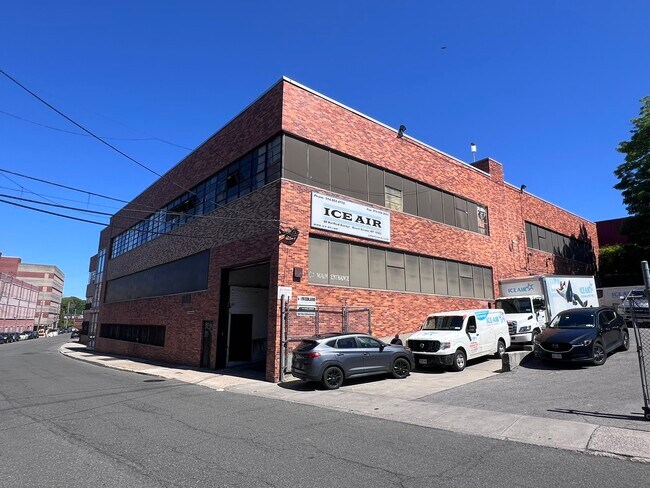 More details for 80 Hartford Ave, Mount Vernon, NY - Industrial for Lease