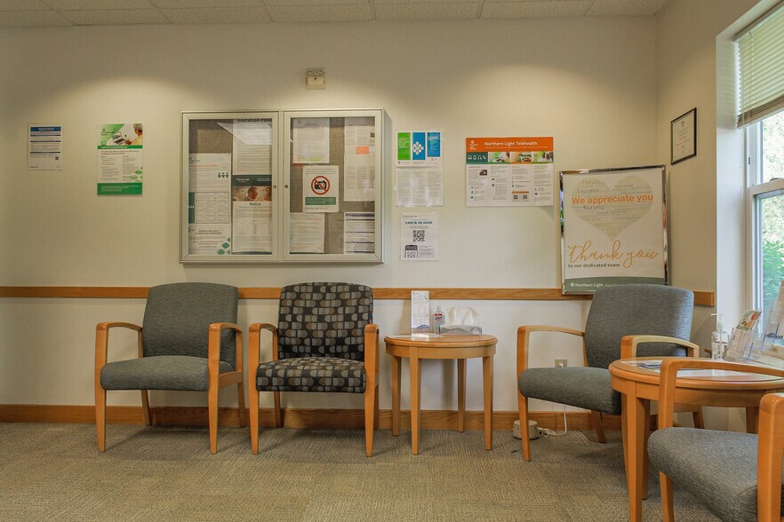 25 Long Creek Dr, South Portland, ME à louer - Photo intérieure - Image 2 de 10