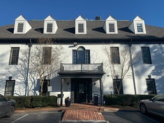 Plus de détails pour 4840 Roswell Rd NE, Atlanta, GA - Bureau à louer
