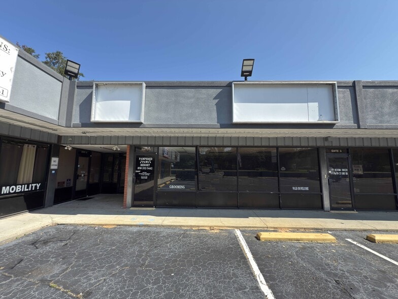 6100 W Fairfield Dr, Pensacola, FL for lease - Building Photo - Image 3 of 5