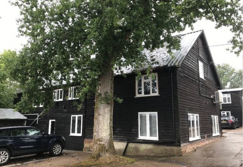 Croombe Hill Rd, East Grinstead for lease Primary Photo- Image 1 of 3