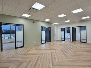 1550 Rue Ampère, Boucherville, QC à louer Photo intérieure- Image 1 de 5