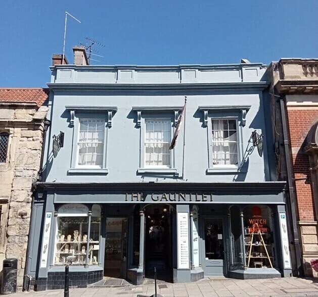 St John's Sq, Glastonbury à vendre - Photo du bâtiment - Image 1 de 1