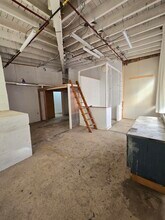 365-381 canal Pl, Bronx, NY à louer Photo intérieure- Image 2 de 3