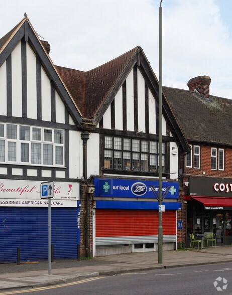 77 Queensway, Orpington à vendre - Photo du bâtiment - Image 2 de 2