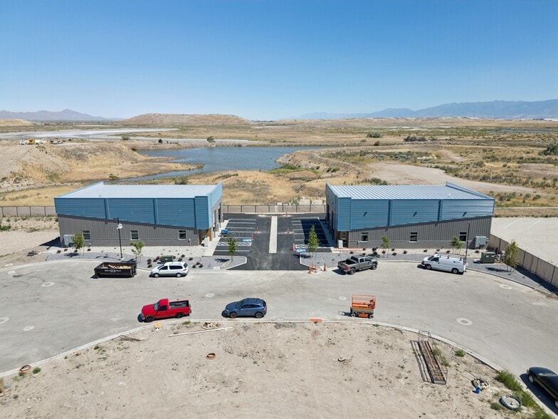 6778 W 2100 S, West Valley City, UT for lease - Building Photo - Image 2 of 12