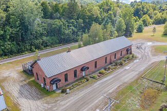 Plus de détails pour 81 Freight Yard Way, Northfield, VT - Industriel à vendre