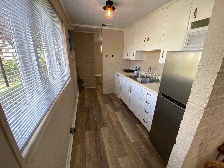 702 McKinley Ave NE, Huntsville, AL à vendre - Photo intérieure - Image 3 de 41