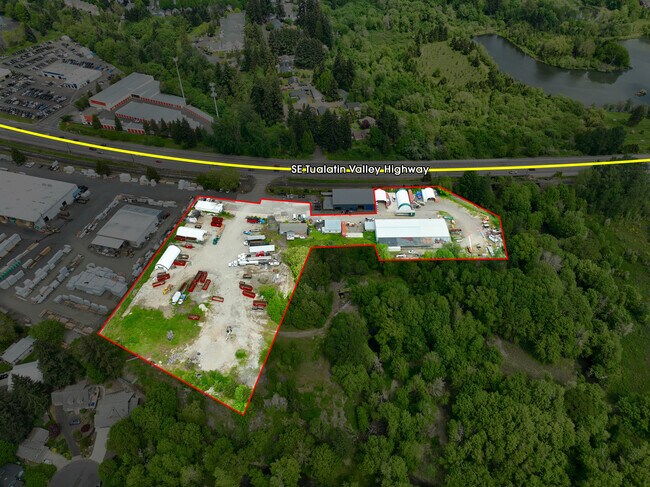 Plus de détails pour 3144 SE Tualatin Valley Hwy, Hillsboro, OR - Industriel à louer