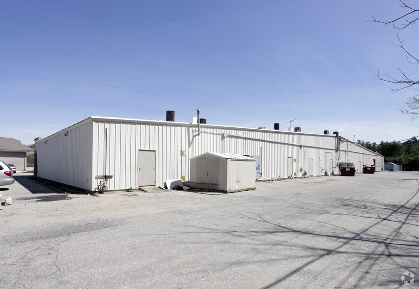 41-53 Sandy Bottom Rd, Coventry, RI for lease - Building Photo - Image 3 of 5