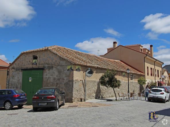 Calle de la Iglesia, 39, Villacastín, Segovia for sale - Primary Photo - Image 1 of 4