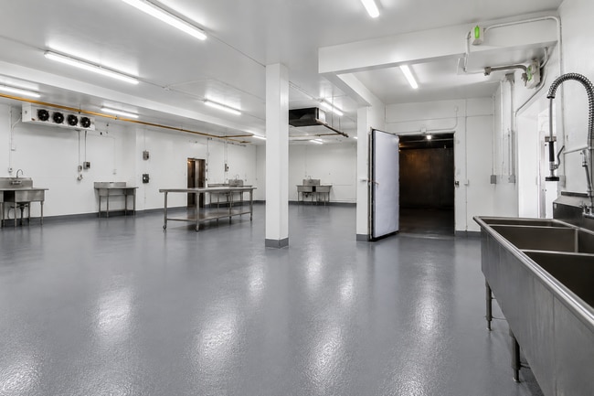 Plus de détails pour 10650-10658 Burbank Blvd, North Hollywood, CA - Bureau, Industriel à louer