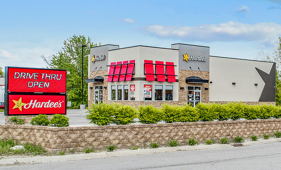 2720 Maplecrest Rd, Fort Wayne, IN for sale - Primary Photo - Image 1 of 1