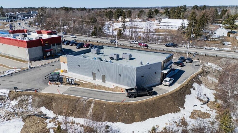 2419 Boul Sainte-Sophie, Sainte-Sophie, QC à vendre - Photo du bâtiment - Image 3 de 7