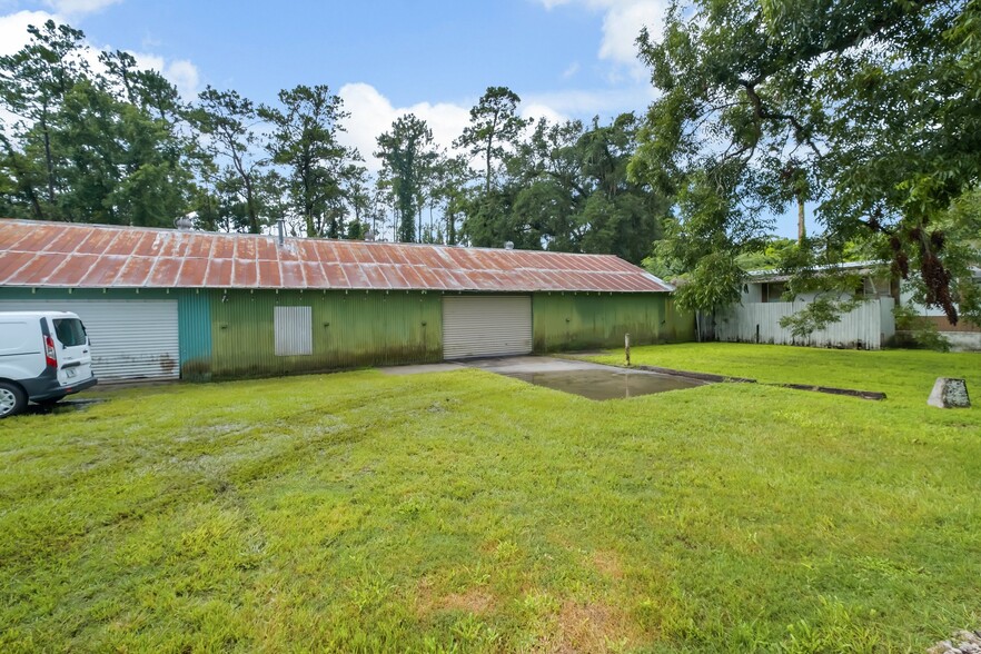 892 Woodville Hwy, Crawfordville, FL à vendre - Photo du b timent - Image 3 de 24