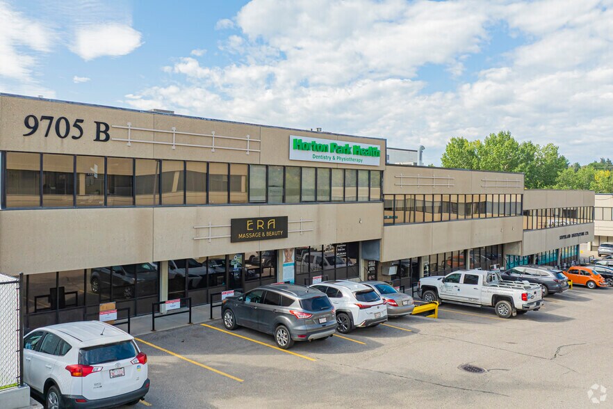 9705 Horton Rd SW, Calgary, AB à vendre - Photo principale - Image 1 de 1