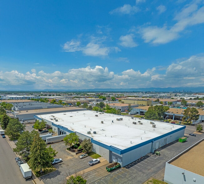 4945 Moline St, Denver, CO for lease - Building Photo - Image 1 of 4
